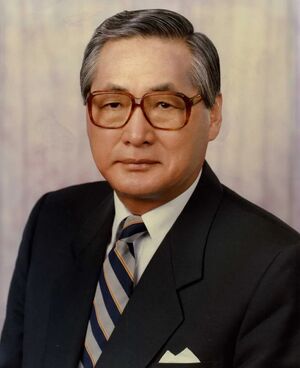 정원식 프로필.jpg