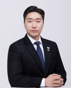 320186 320555 10마에다 히데키33.jpg