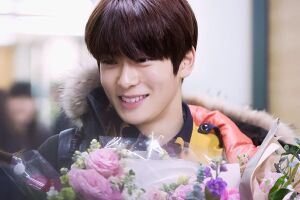 플로라 김도겸 함흥시장당선.jpg