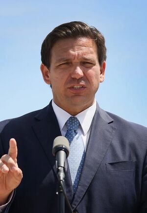 론 드산티스.jpg