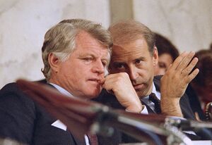 케네디 바이든 1988.jpg