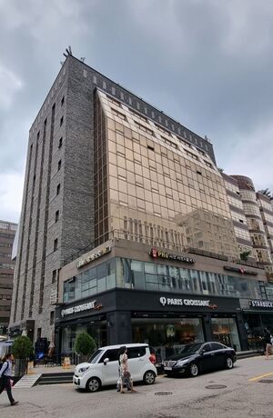 민주자유당 중앙당사 (90년 체제).jpg