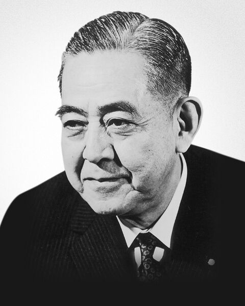 파일:사토 에이사쿠.jpg