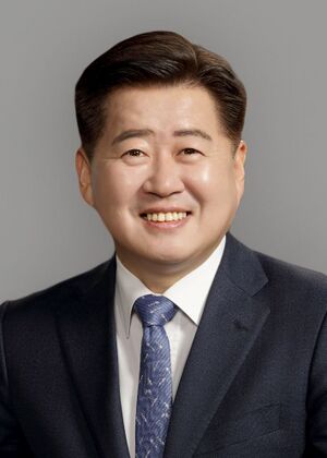 오영훈 프로필 (한나라).jpg