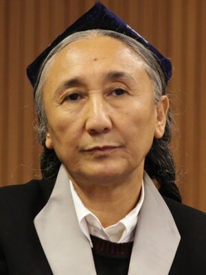 레비야 카디르1.jpg