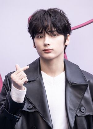 플로라 서혜람 프로필.jpg