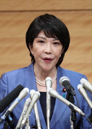 다카이치 사나에.jpg