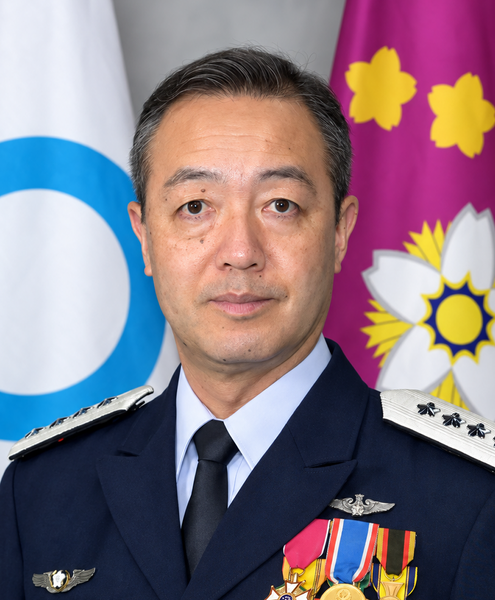 파일:우치쿠라 히로아키 (대성).png