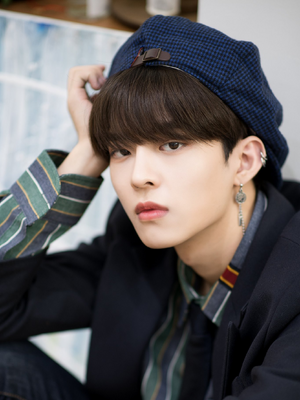 플로라 LACTEA 태하 프로필.png