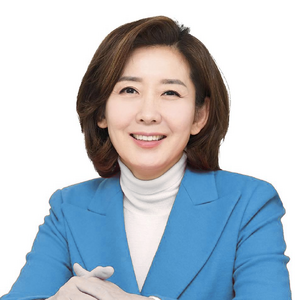 플로라 나경원 프로필.png