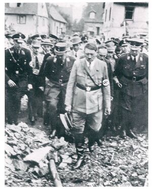 히틀러 사진1.jpg