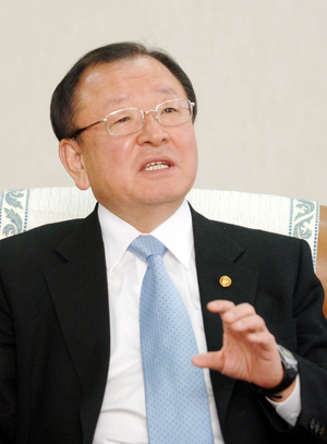 강만수 프로필.png