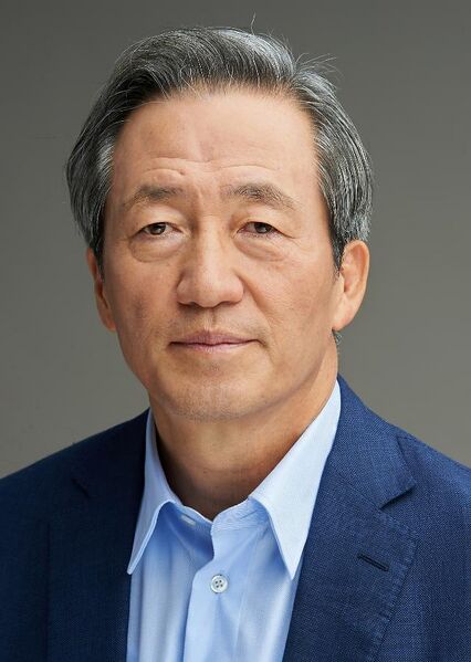 파일:정몽준 각료 프로필 (한나라).jpg