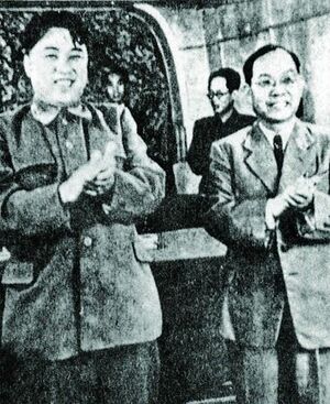 박헌영과 김일성.jpg