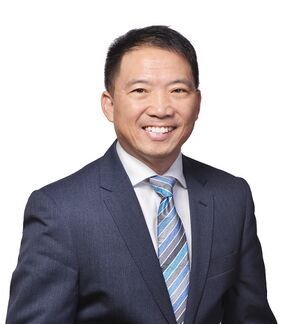 우치와이 프로필.jpg