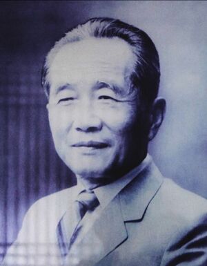 이기붕 각료 프로필 (한나라).jpg