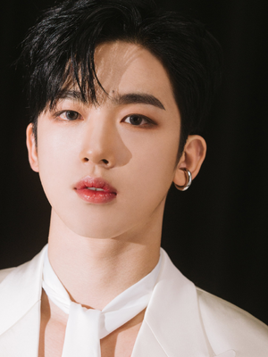 플로라 LACTEA 유진 프로필.png