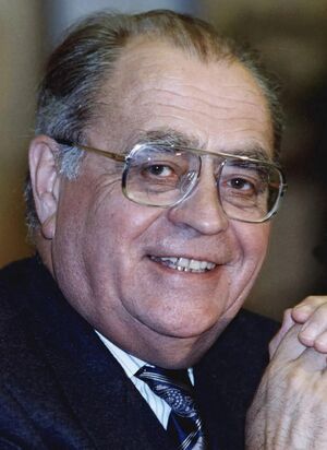 피에르 베레고부아.jpg