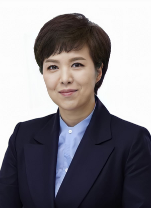 김은혜 각료 프로필 (한나라).png