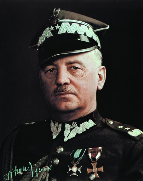 파일:브와디스와프 시코르스키.jpg