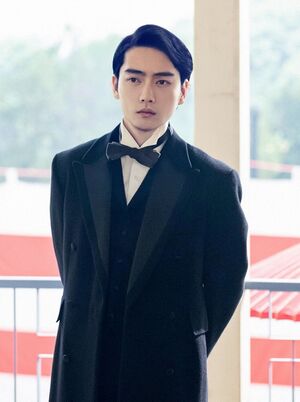 정헌황태자 진용 (충신불사이군).jpg