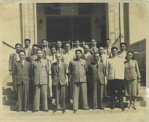 김일성 내각성원 단체사진.jpg