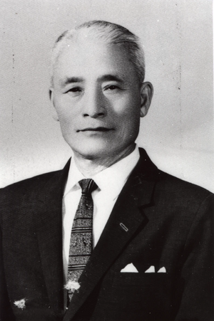 김홍일 프로필.png