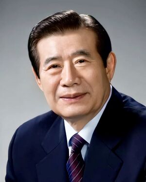 한광옥 프로필 (90년 체제).jpg