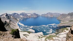 백두산 천지.jpg