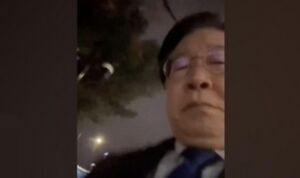 더불어민주당 배경 (AP).jpg