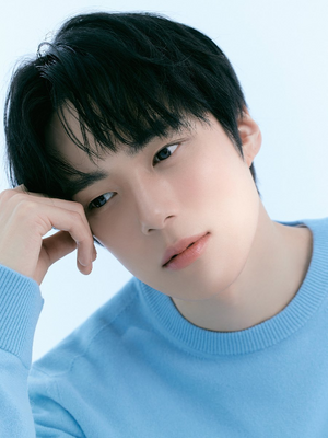 플로라 연지훈 프로필.png