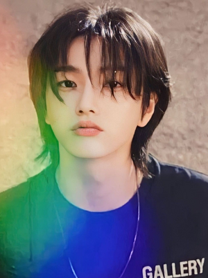 플로라 한루이 프로필.png